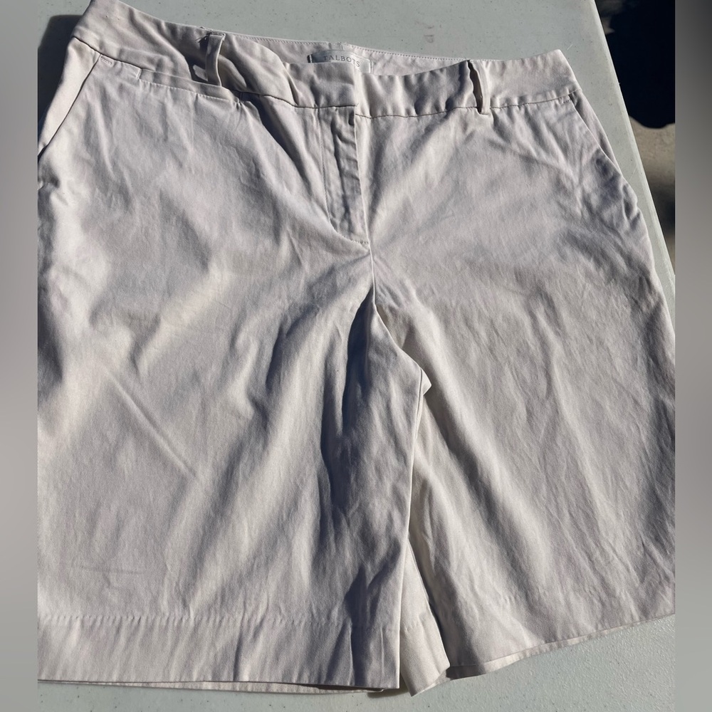 Talbots Women's Stone Color Brushed  Cotton 14P Shorts
